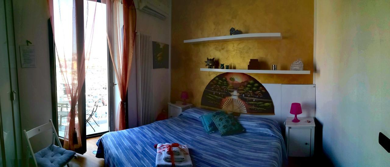 Aria Di Mare Dimorra Bed & Breakfast Pozzuoli Ngoại thất bức ảnh